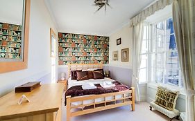 Guestready - Historic Edinburgh Old Town Apartment